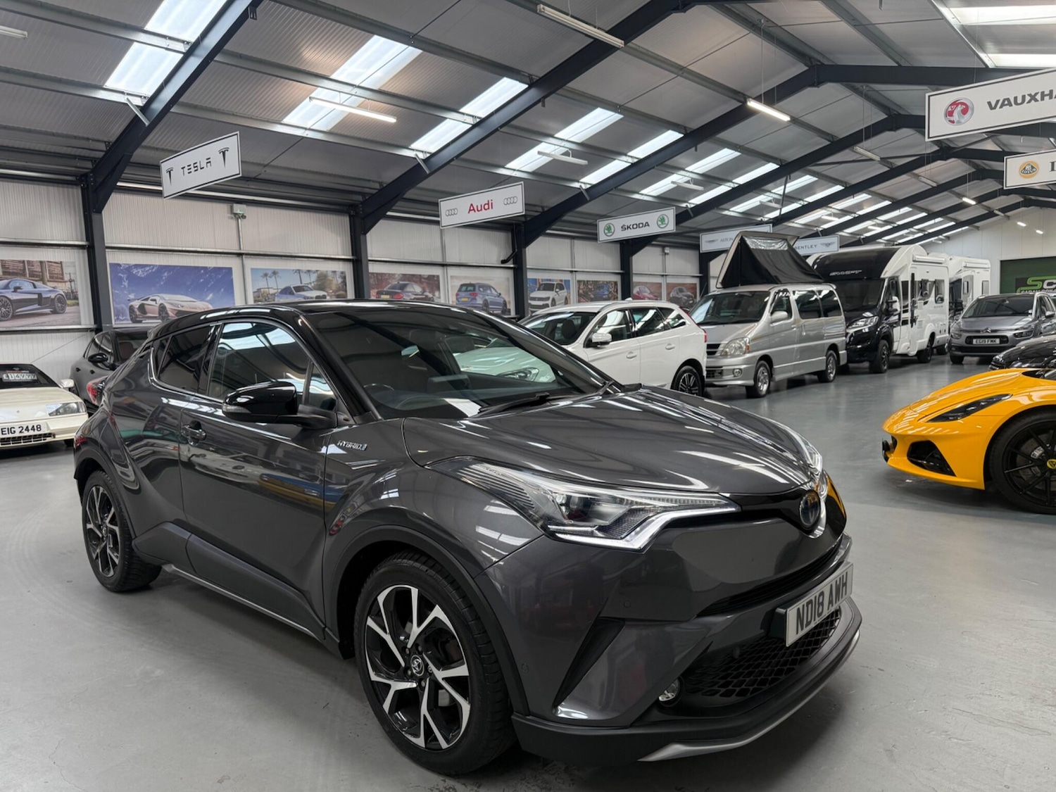 Used Toyota C-HR 2018 for sale - 76175080: Photo 11