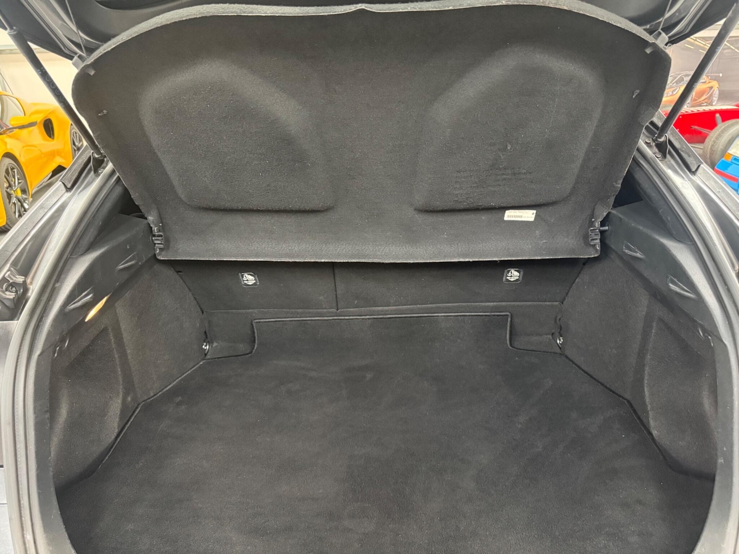 Used Toyota C-HR 2018 for sale - 76175080: Photo 17