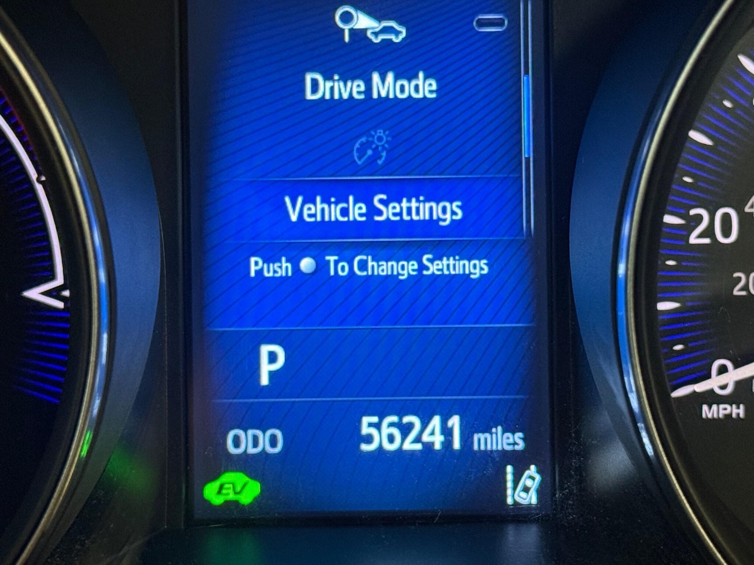 Used Toyota C-HR 2018 for sale - 76175080: Photo 19