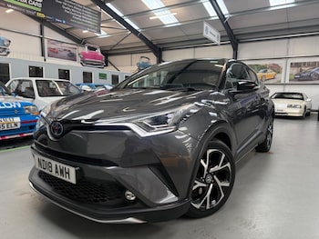 Used Toyota C-HR 2018 for sale - 76175080: Photo
