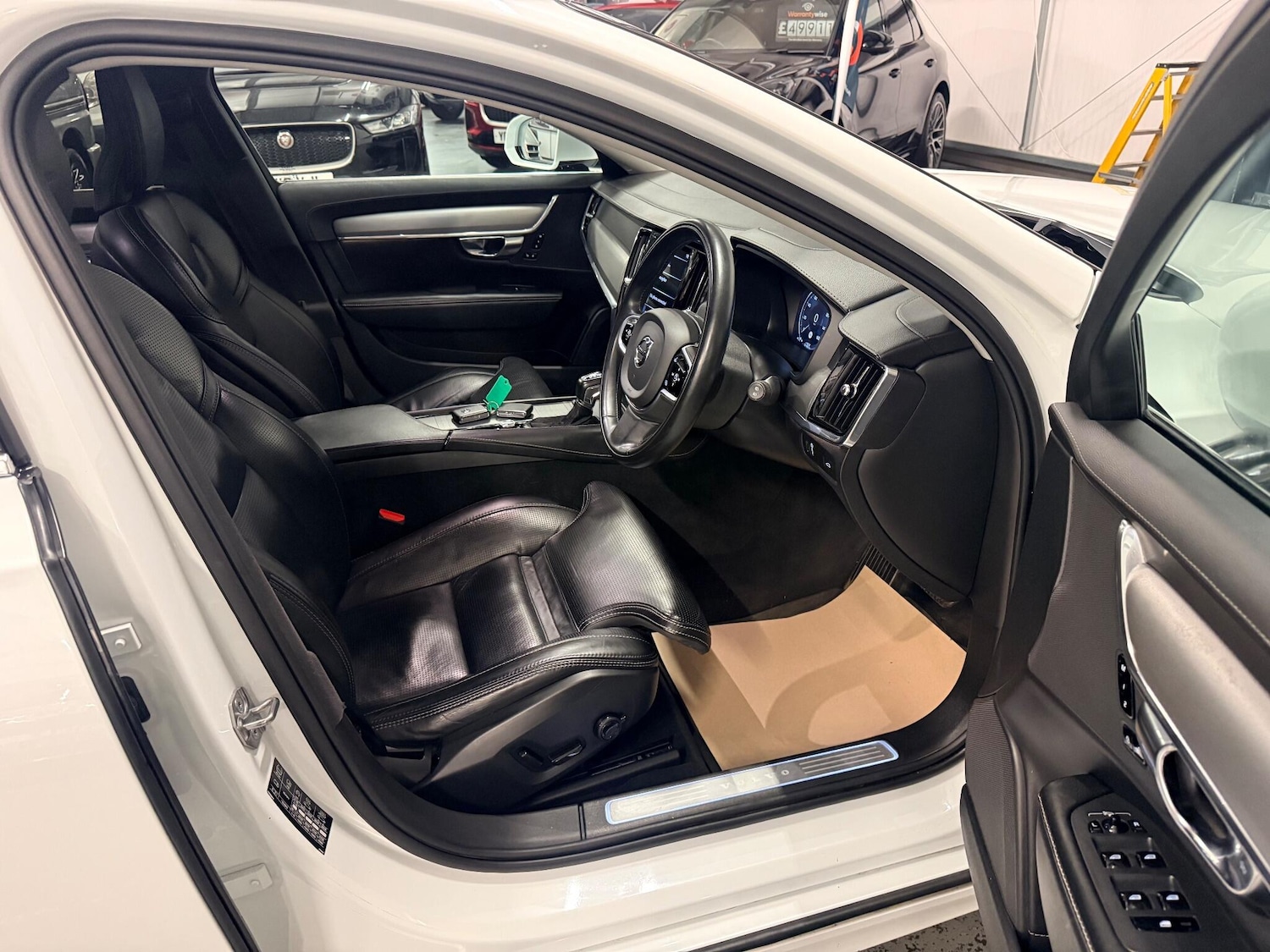 Used Volvo V90 2019 for sale - 76824746: Photo 10