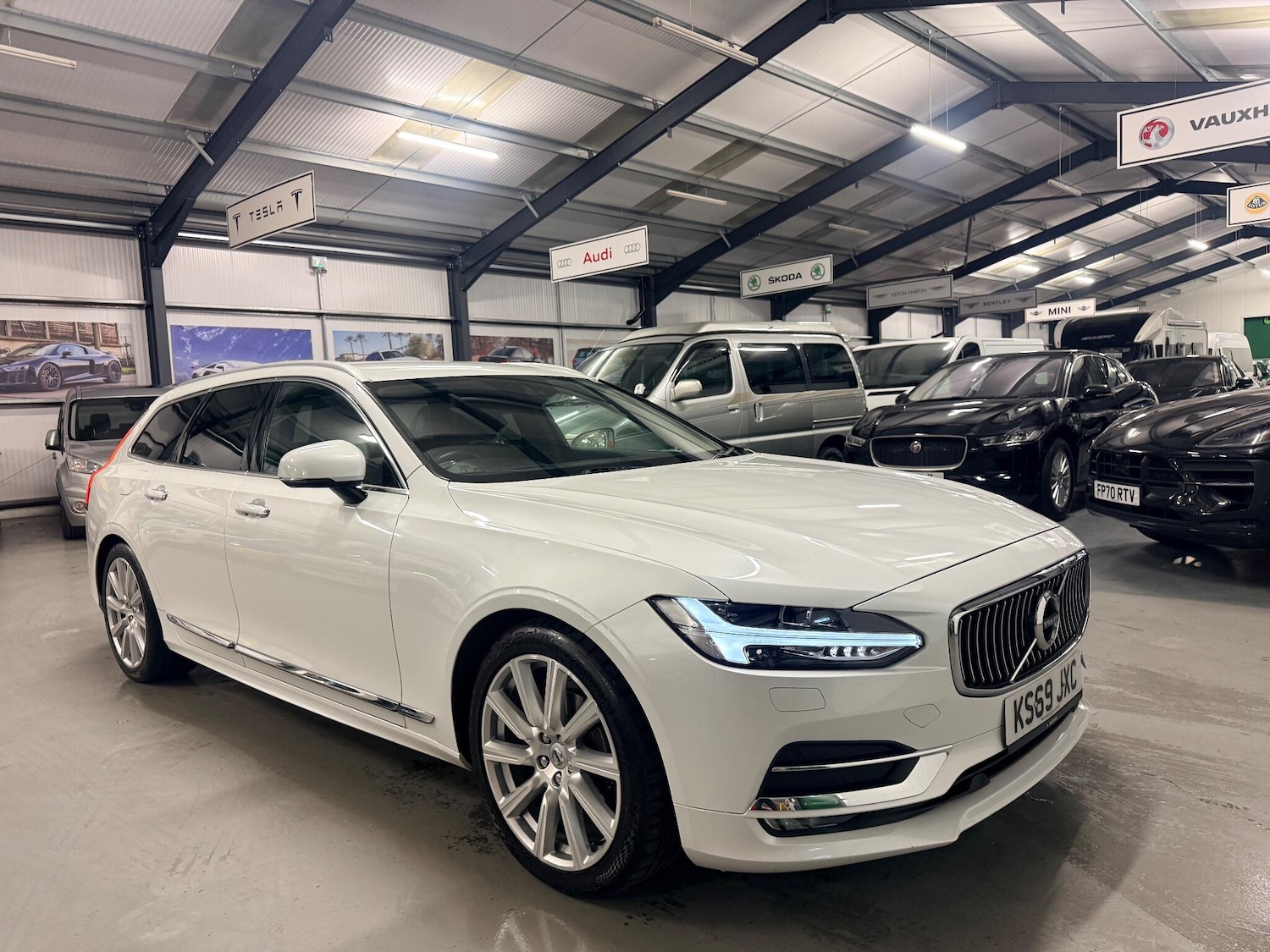 Used Volvo V90 2019 for sale - 76824746: Photo 12