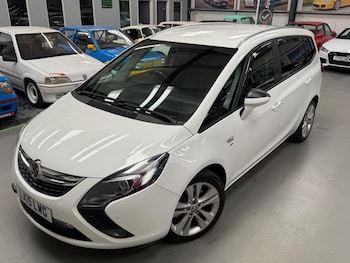 Used Vauxhall Zafira Tourer 2015 for sale - 75588427: Photo