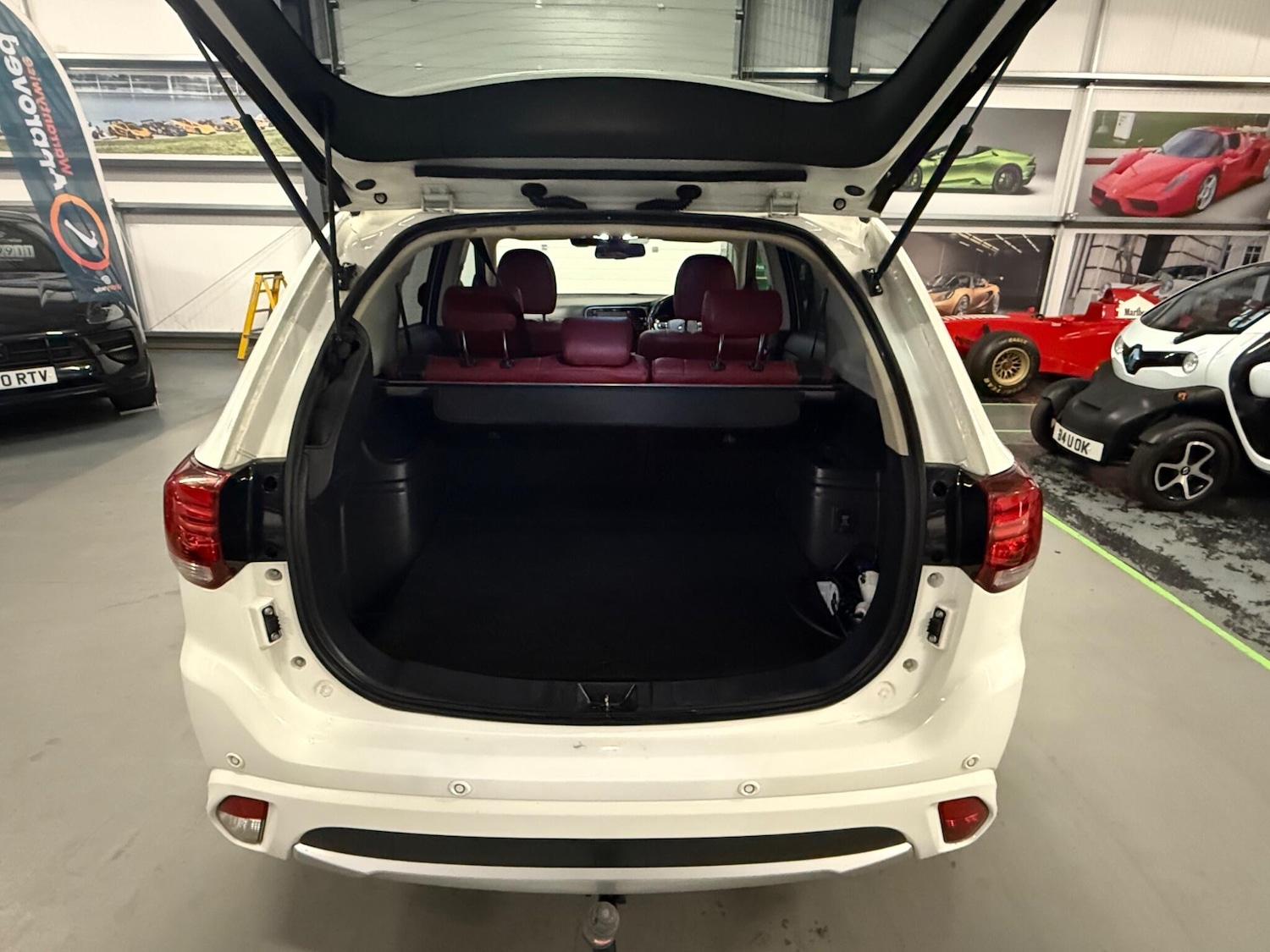 Used Mitsubishi Outlander 2018 for sale - 76714198: Photo 14