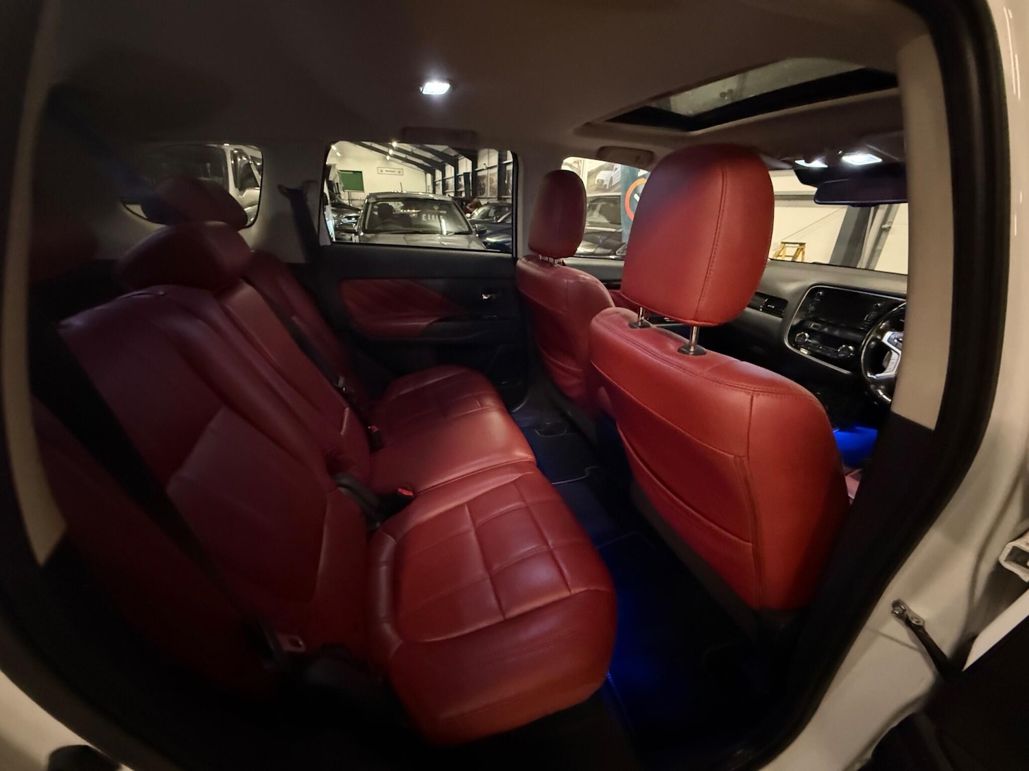 Used Mitsubishi Outlander 2018 for sale - 76714198: Photo 16