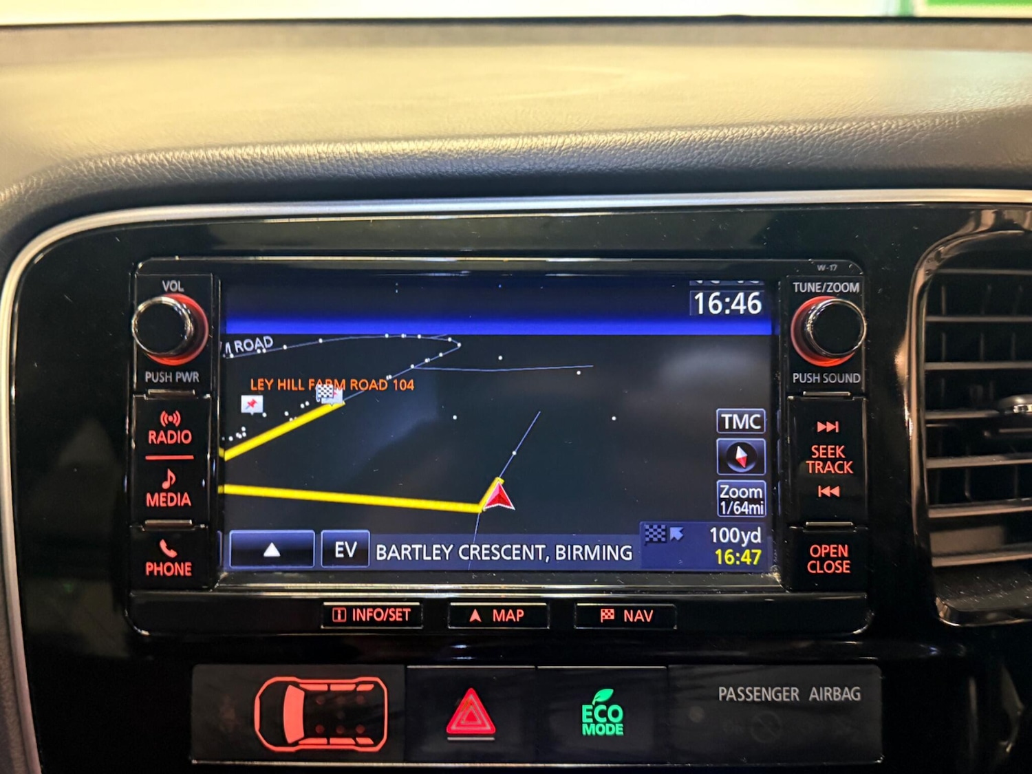 Used Mitsubishi Outlander 2018 for sale - 76714198: Photo 28