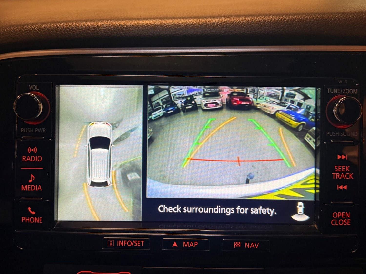 Used Mitsubishi Outlander 2018 for sale - 76714198: Photo 29