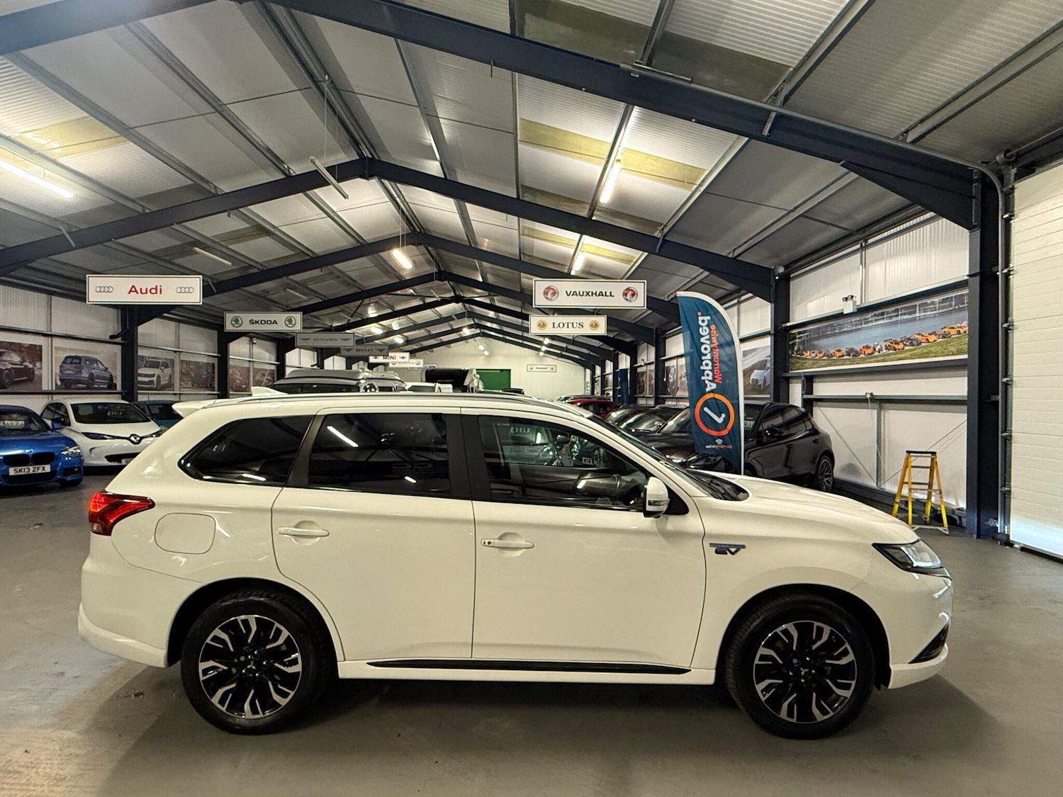 Used Mitsubishi Outlander 2018 for sale - 76714198: Photo 40