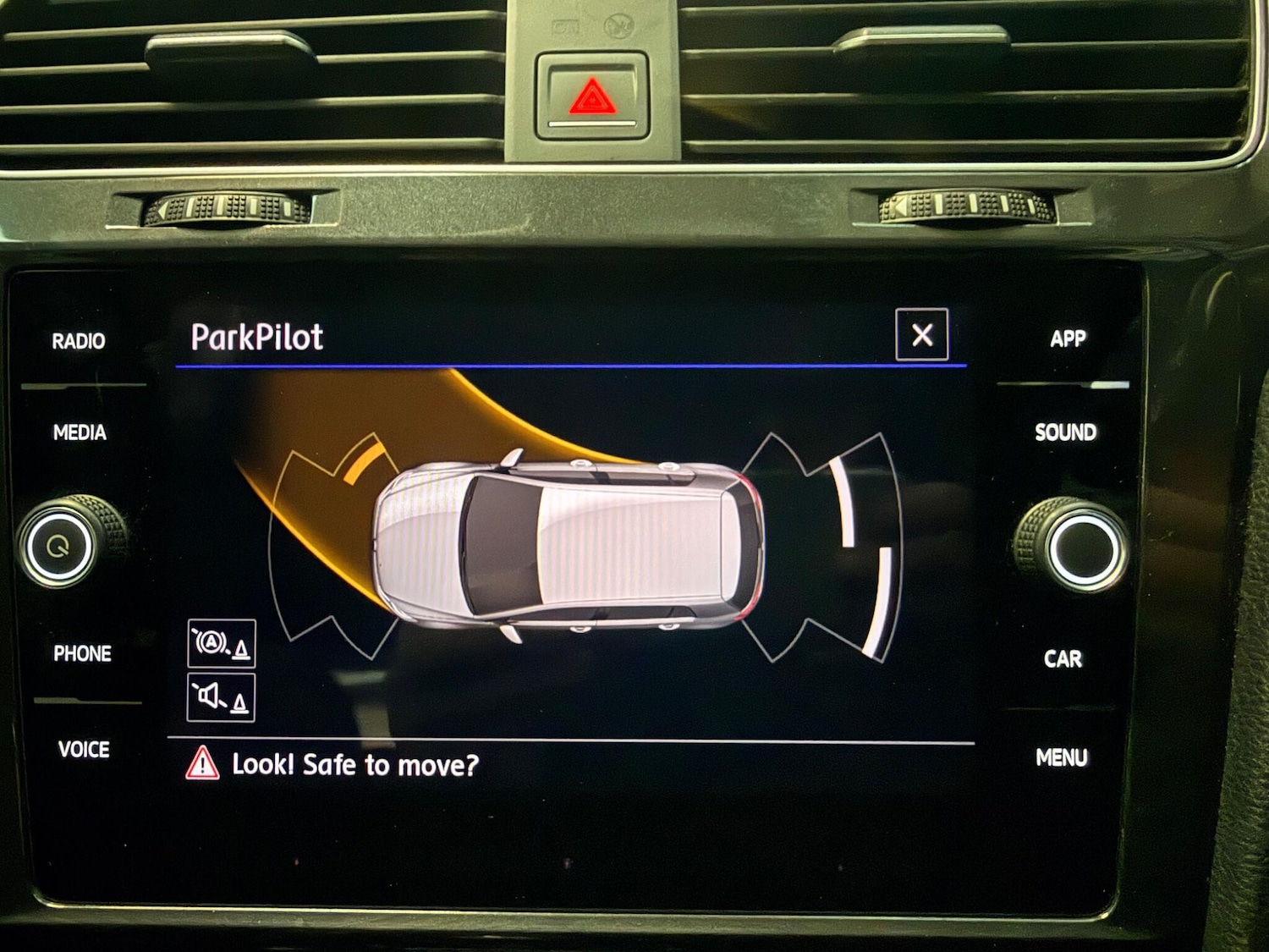 Used Volkswagen Golf 2018 for sale - 77468757: Photo 24