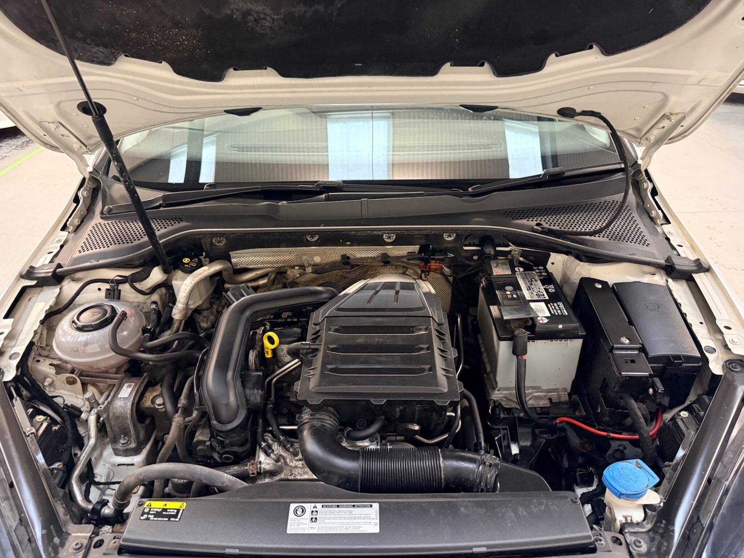 Used Volkswagen Golf 2018 for sale - 77468757: Photo 32