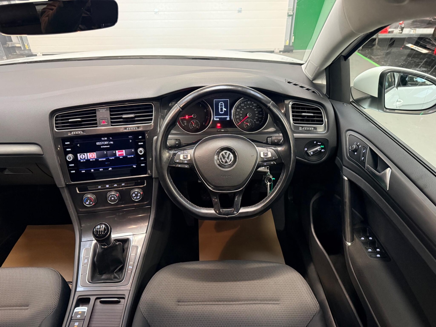 Used Volkswagen Golf 2018 for sale - 77468757: Photo 9