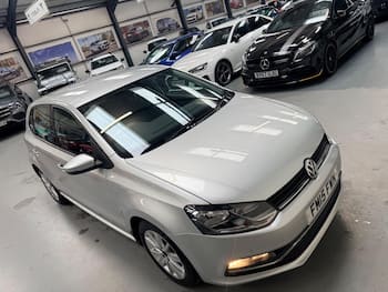 Used Volkswagen Polo 2015 for sale - 79677021: Photo