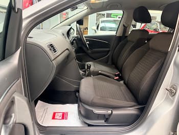 Used Volkswagen Polo 2015 for sale - 79677021: Photo