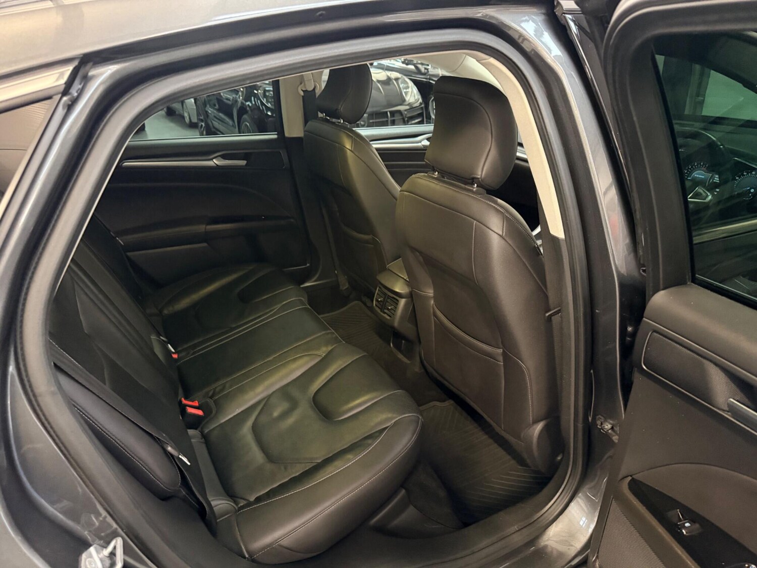 Used Ford Mondeo 2016 for sale - 77550584: Photo 20