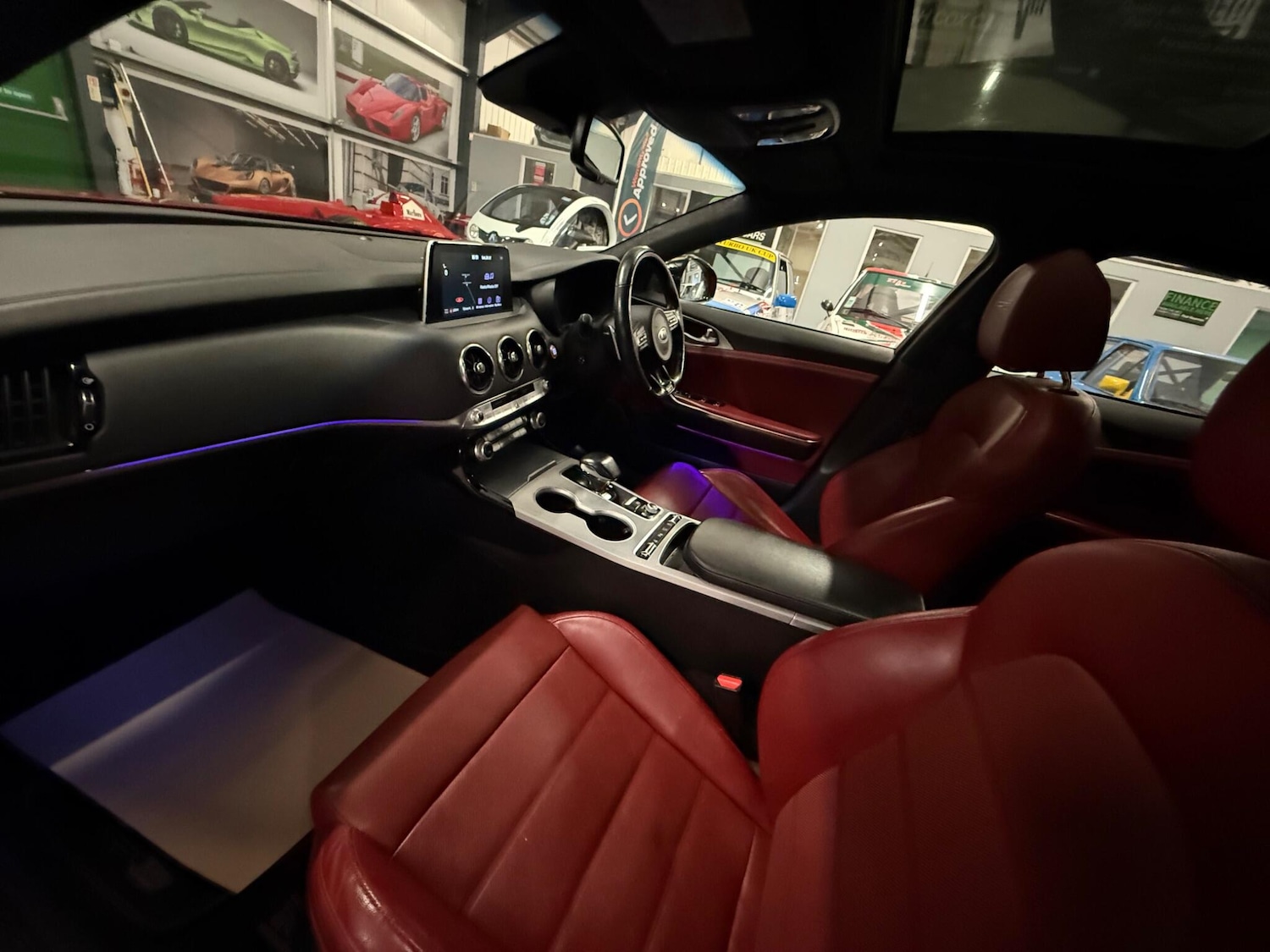 Used Kia Stinger 2019 for sale - 77016914: Photo 2