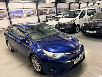Used Toyota Avensis 2015 for sale - 77478746: Photo