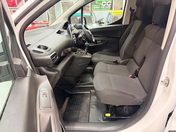 Used Peugeot Partner 2023 for sale - 78006912: Photo