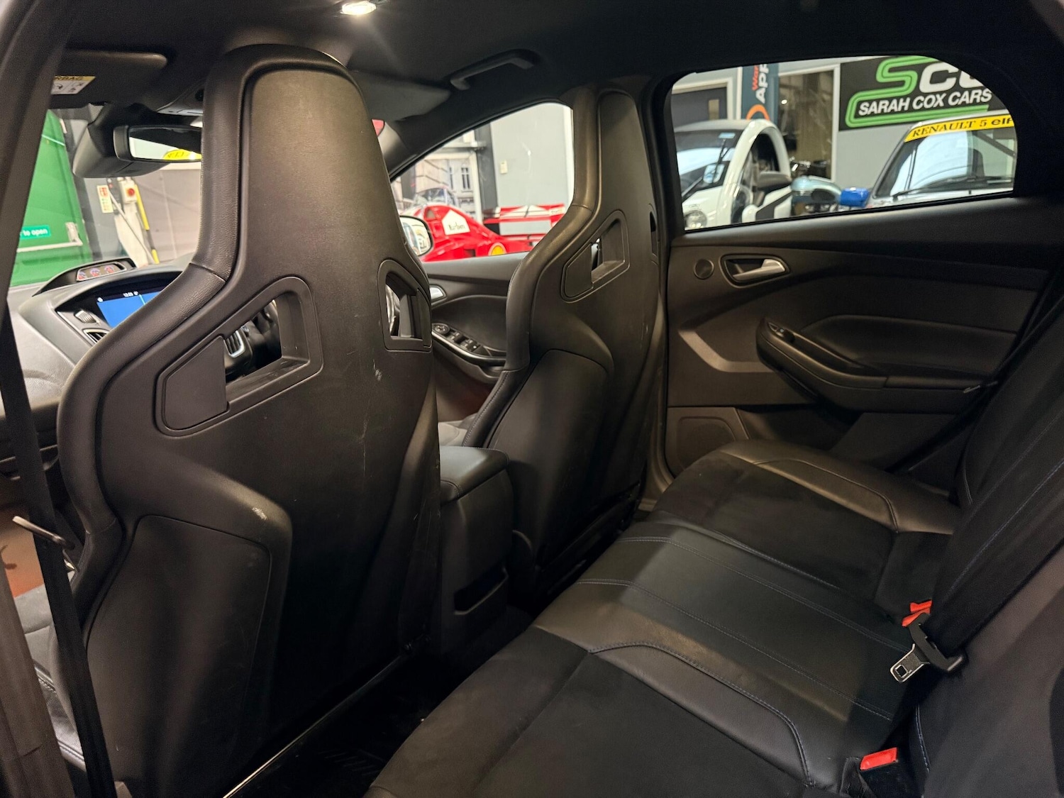 Used Ford Focus 2017 for sale - 76802124: Photo 16