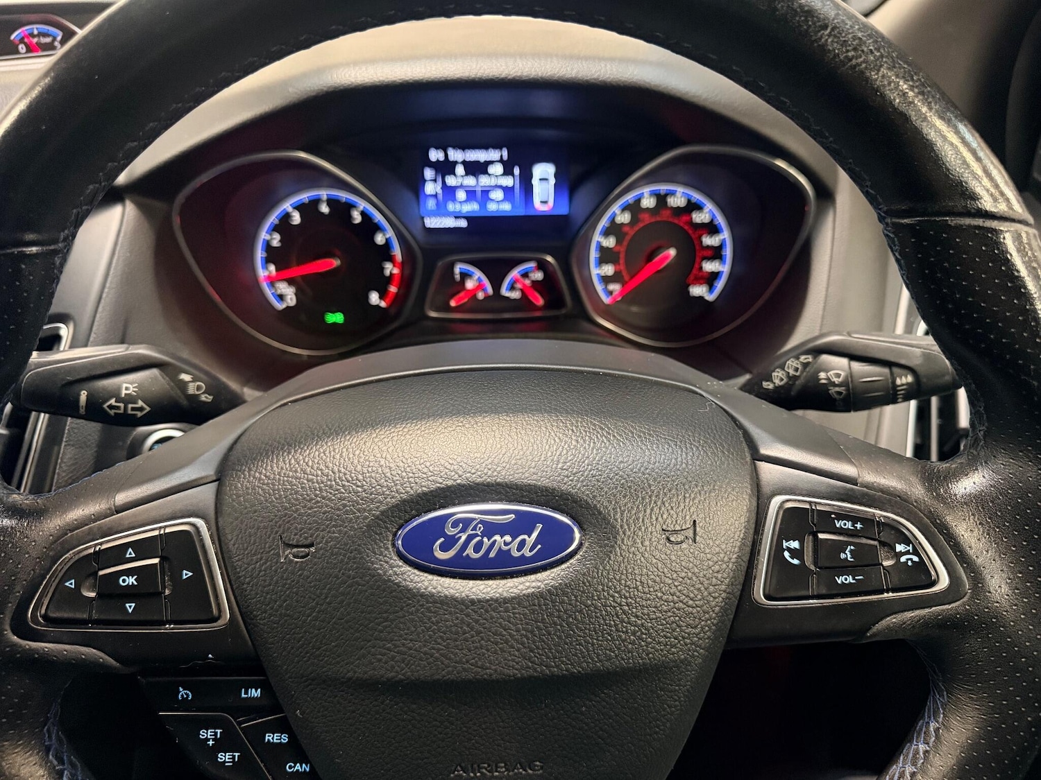 Used Ford Focus 2017 for sale - 76802124: Photo 19