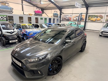 2017 (66) - 2.3T EcoBoost RS AWD Euro 6 (s/s) 5dr