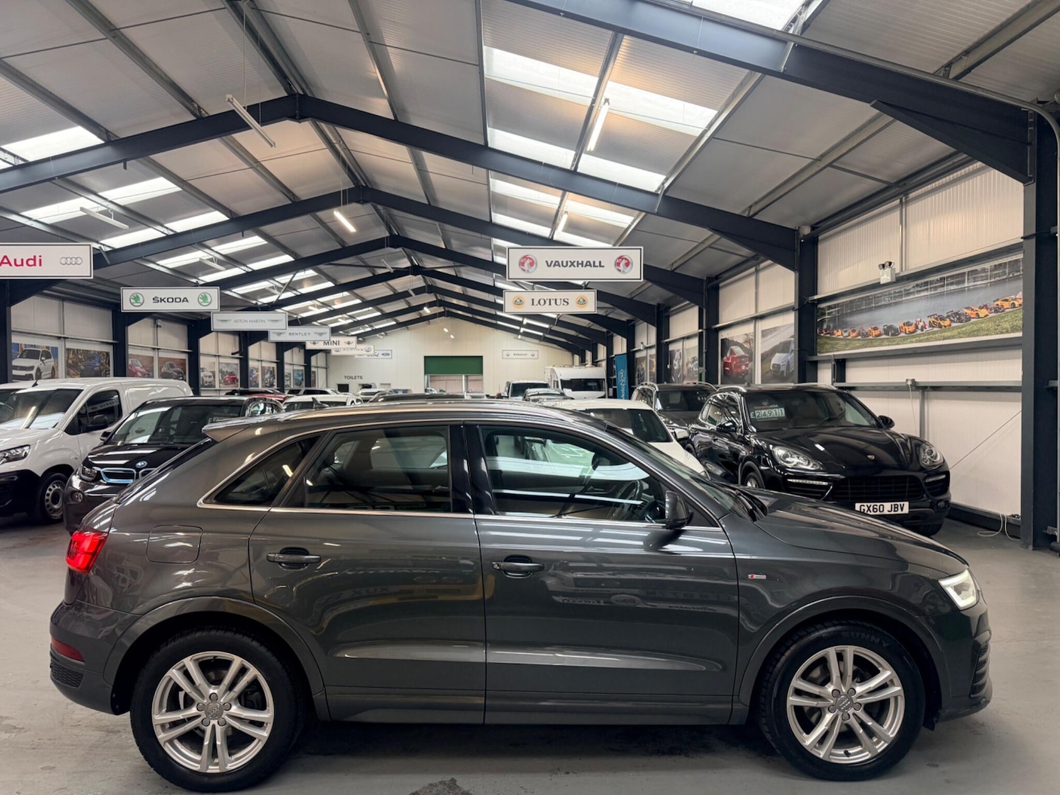 Used Audi Q3 2015 for sale - 78019370: Photo 11