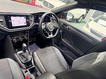 Used Volkswagen T-Roc 2019 for sale - 79464484: Photo
