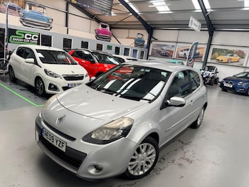 Used Renault Clio 2009 for sale - 79472383: Photo
