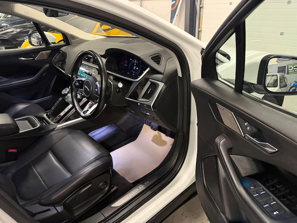 Used Jaguar I-Pace 2020 for sale - 76318149: Photo 8