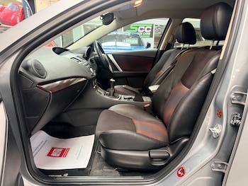Used Mazda Mazda3 2011 for sale - 78989365: Photo