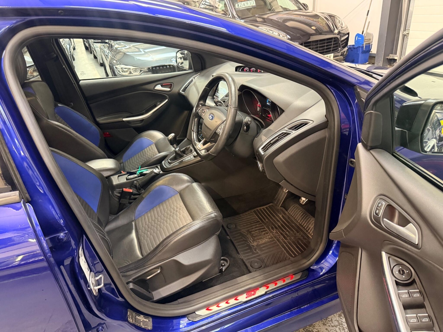 Used Ford Focus for sale - 77807934: Photo 10