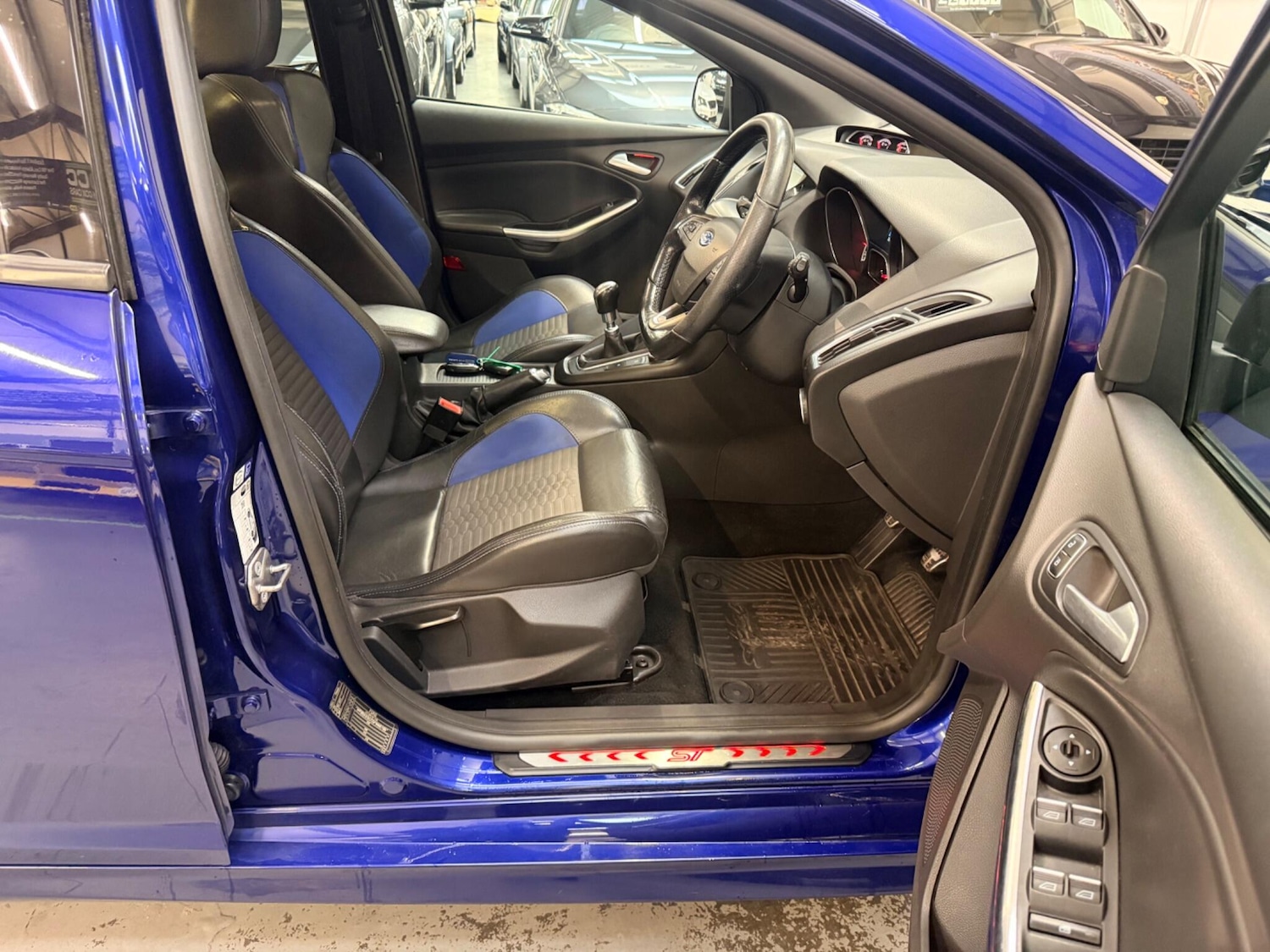 Used Ford Focus for sale - 77807934: Photo 29