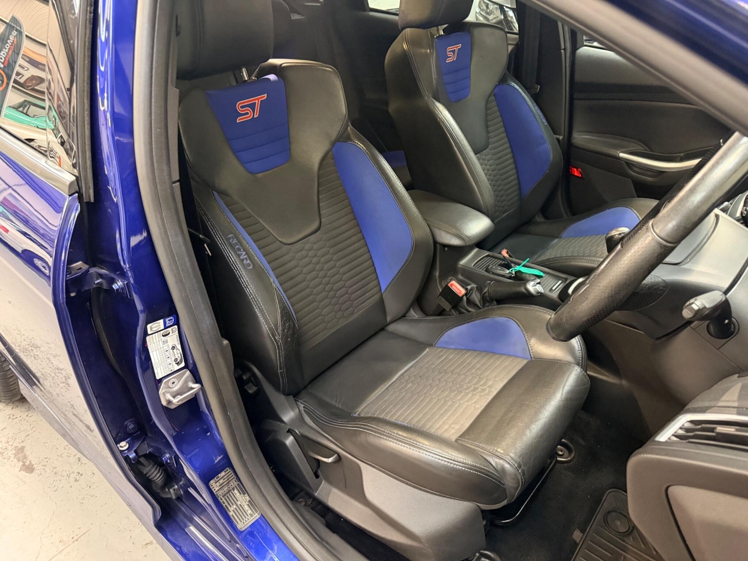 Used Ford Focus for sale - 77807934: Photo 30