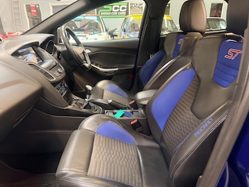 Used Ford Focus 2015 for sale - 77807934: Photo