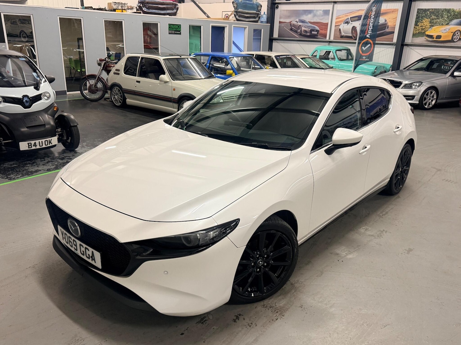 Used Mazda Mazda3 2020 for sale - 76667028: Photo 1