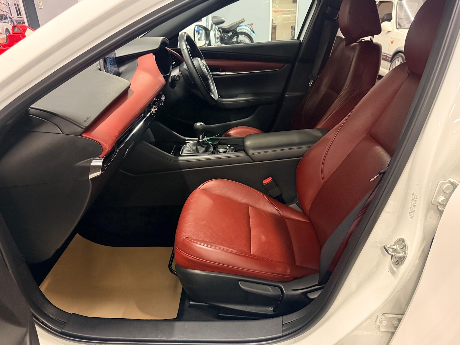 Used Mazda Mazda3 2020 for sale - 76667028: Photo 4