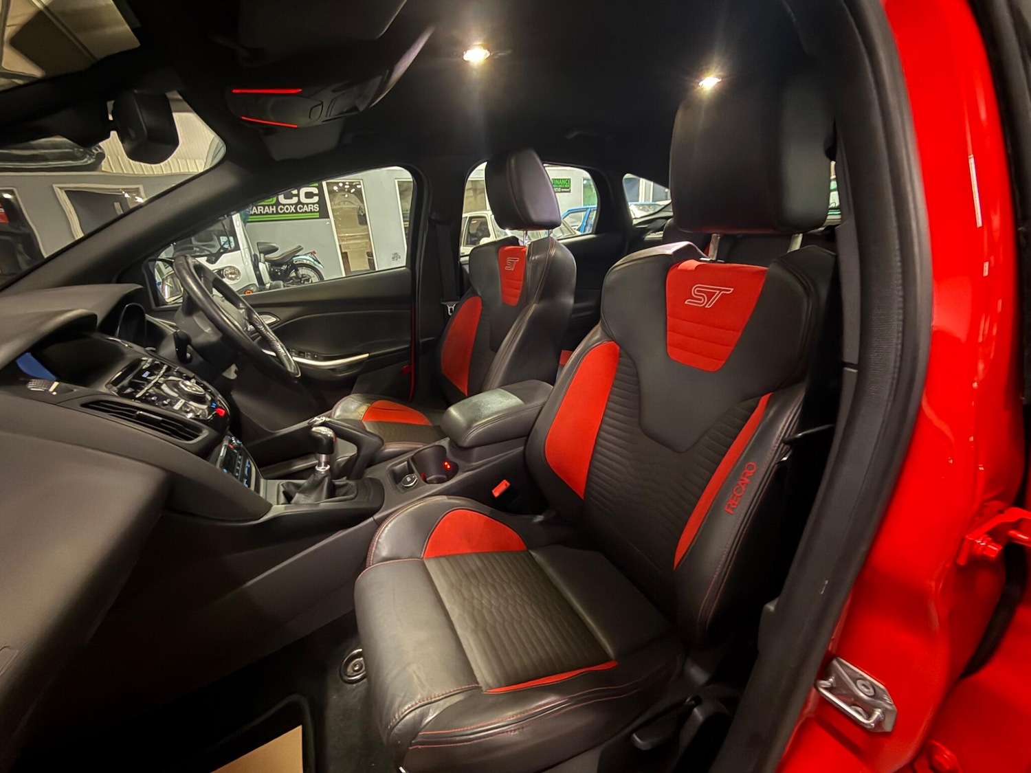 Used Ford Focus 2014 for sale - 76714970: Photo 13