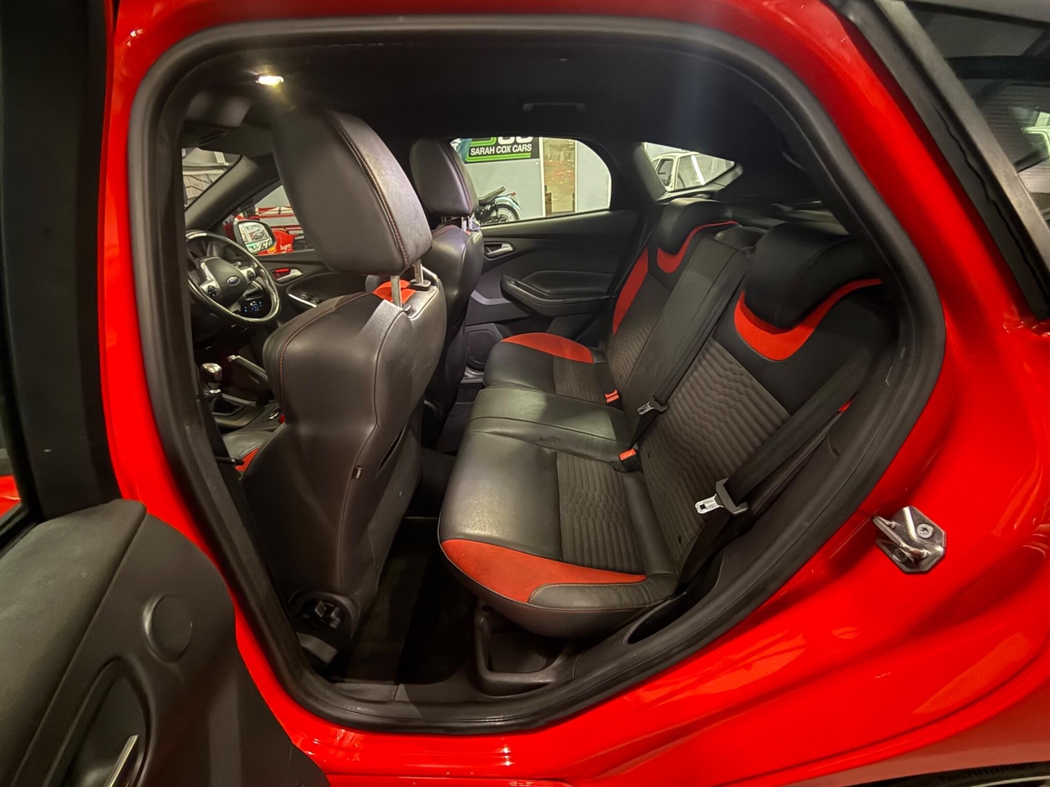 Used Ford Focus 2014 for sale - 76714970: Photo 14