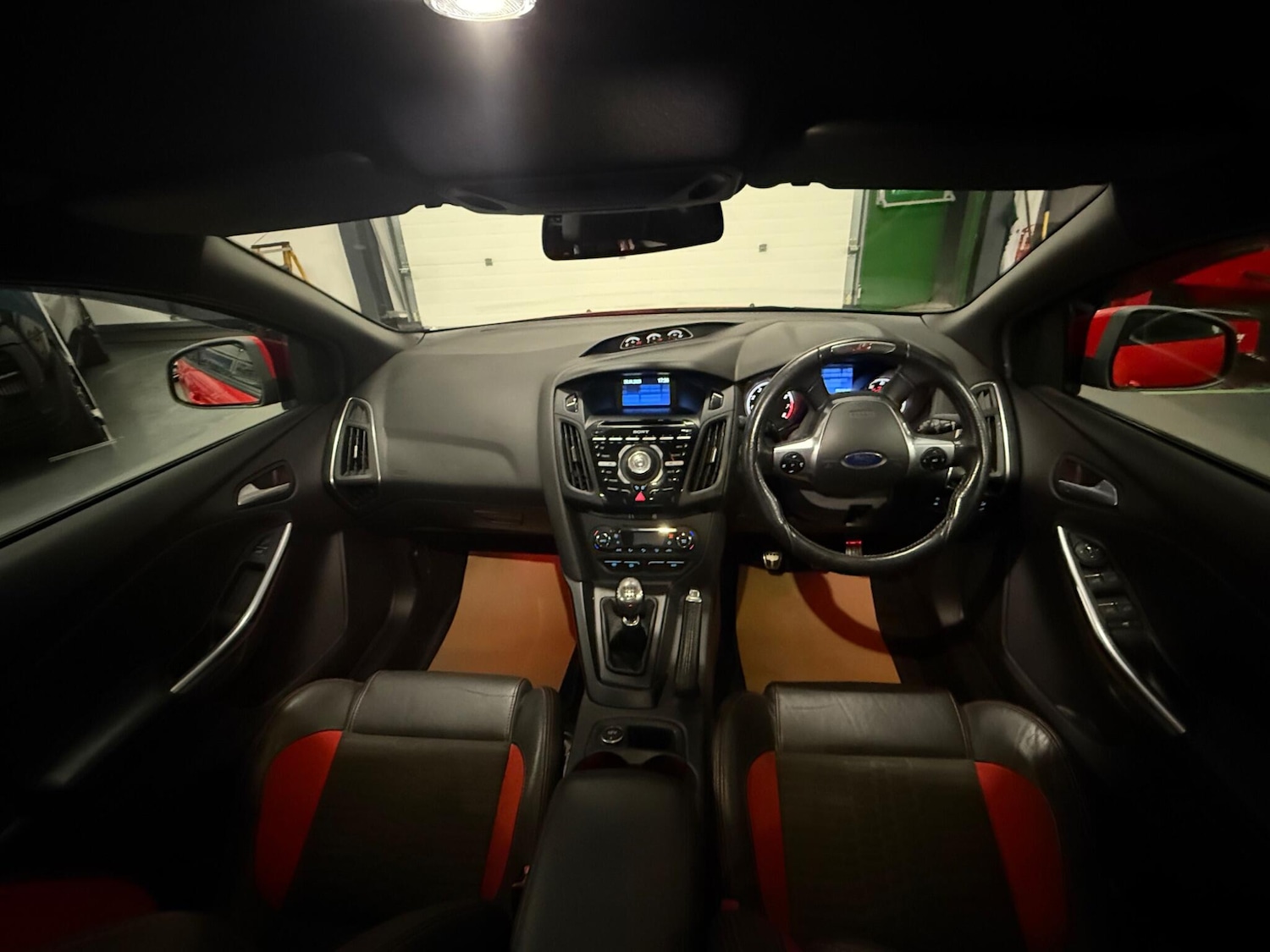 Used Ford Focus 2014 for sale - 76714970: Photo 18