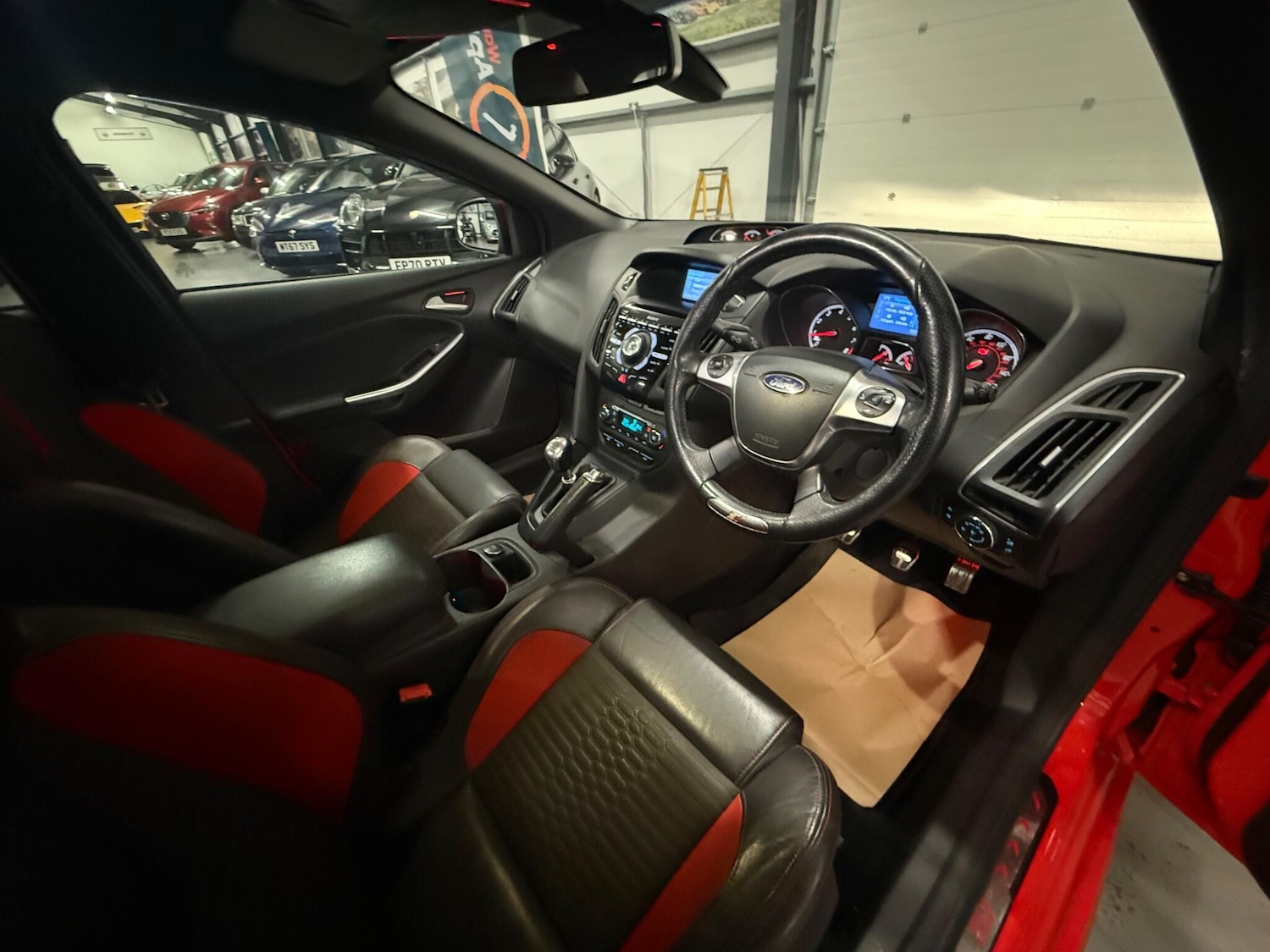 Used Ford Focus 2014 for sale - 76714970: Photo 20