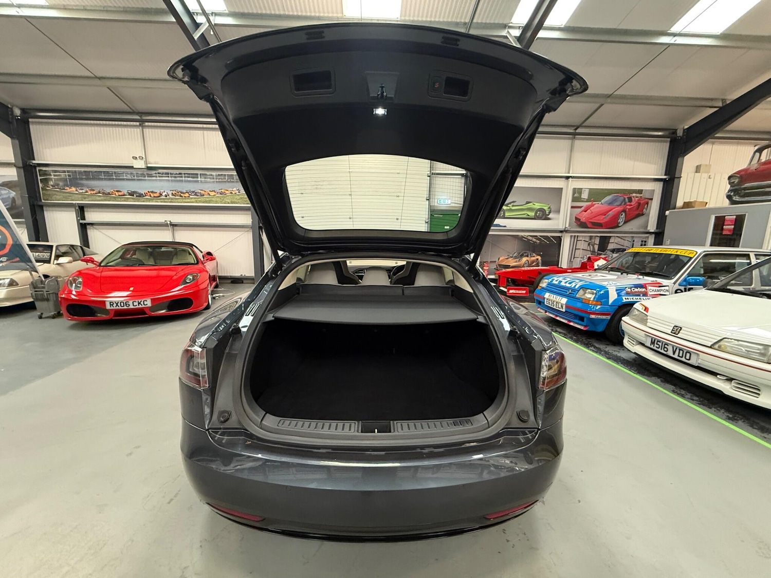 Used Tesla Model S 2016 for sale - 76109488: Photo 32