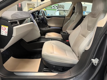 Used Tesla Model S 2016 for sale - 76109488: Photo