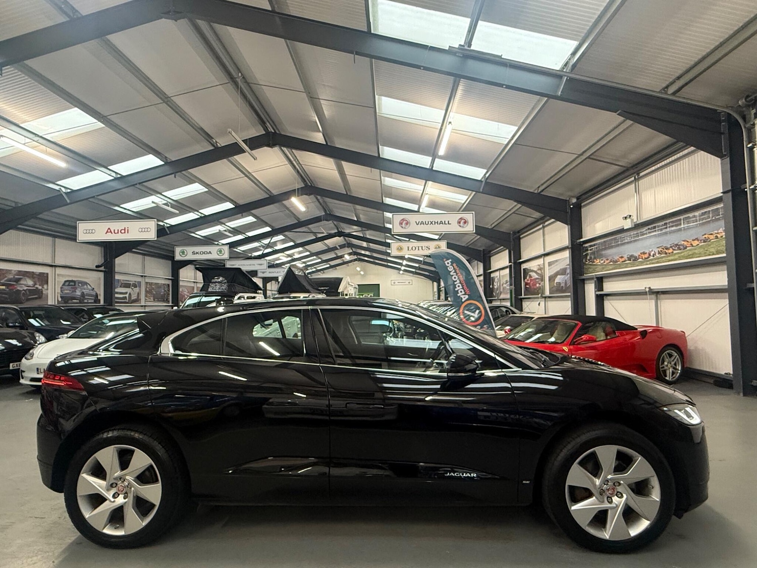 Used Jaguar I-Pace 2018 for sale - 76109490: Photo 9