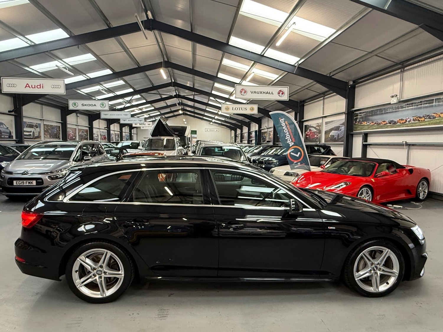 Used Audi A4 Avant 2017 for sale - 76012302: Photo 41