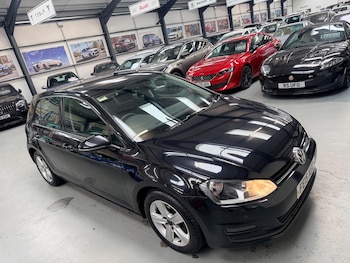 Used Volkswagen Golf 2015 for sale - 78830656: Photo