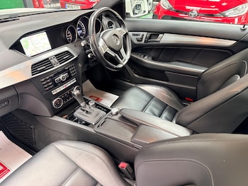 Used Mercedes-Benz C Class 2013 for sale - 78898688: Photo