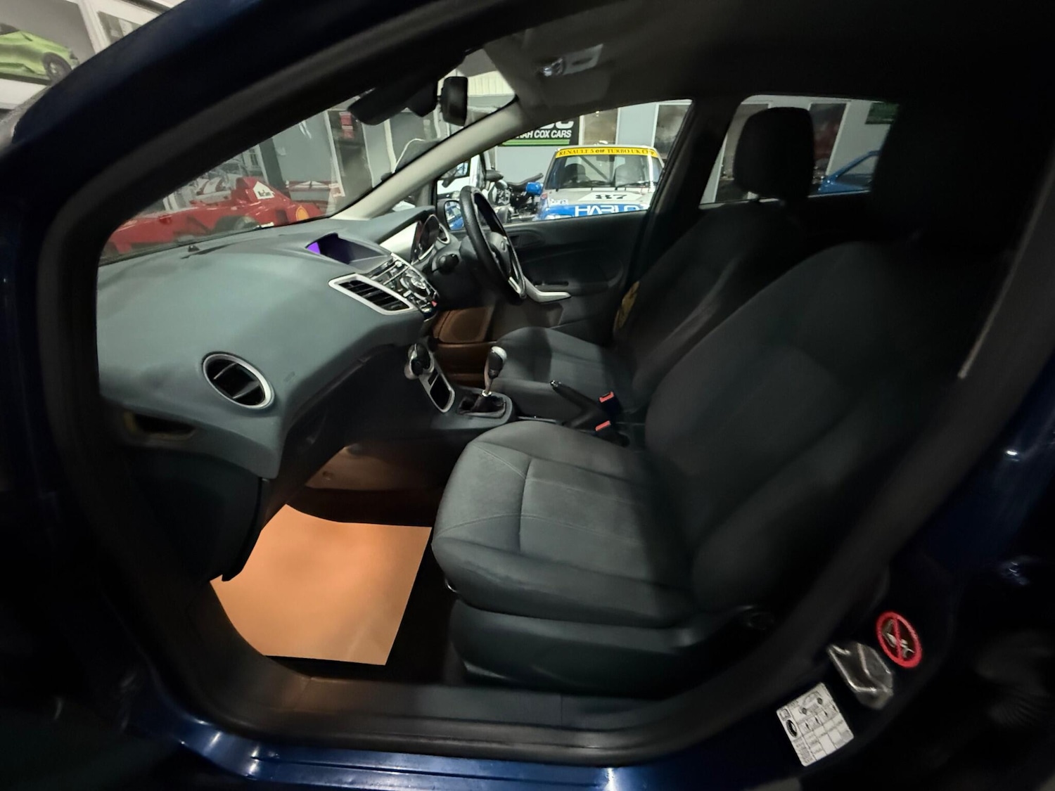 Used Ford Fiesta 2011 for sale - 77163355: Photo 12