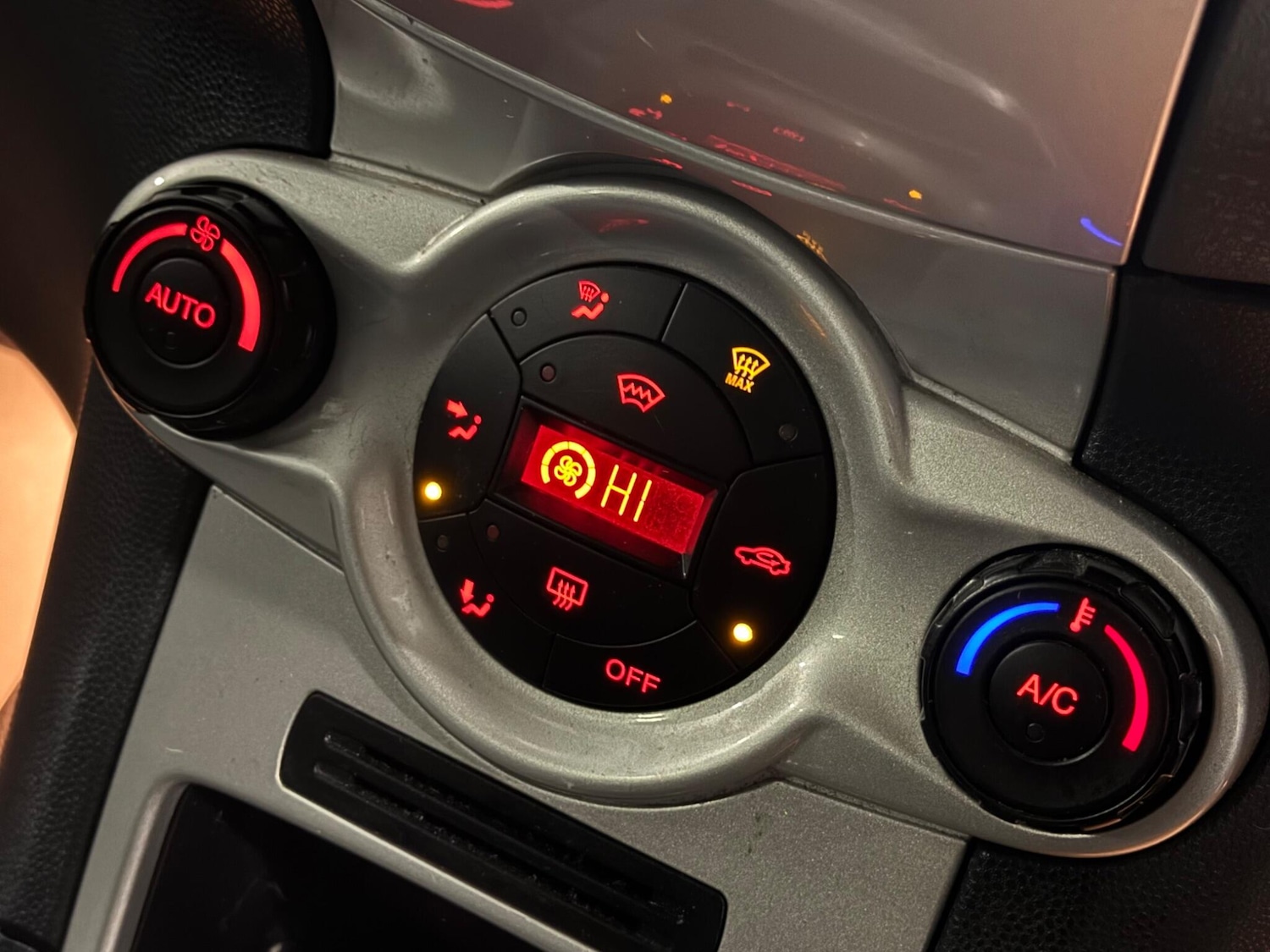 Used Ford Fiesta 2011 for sale - 77163355: Photo 20