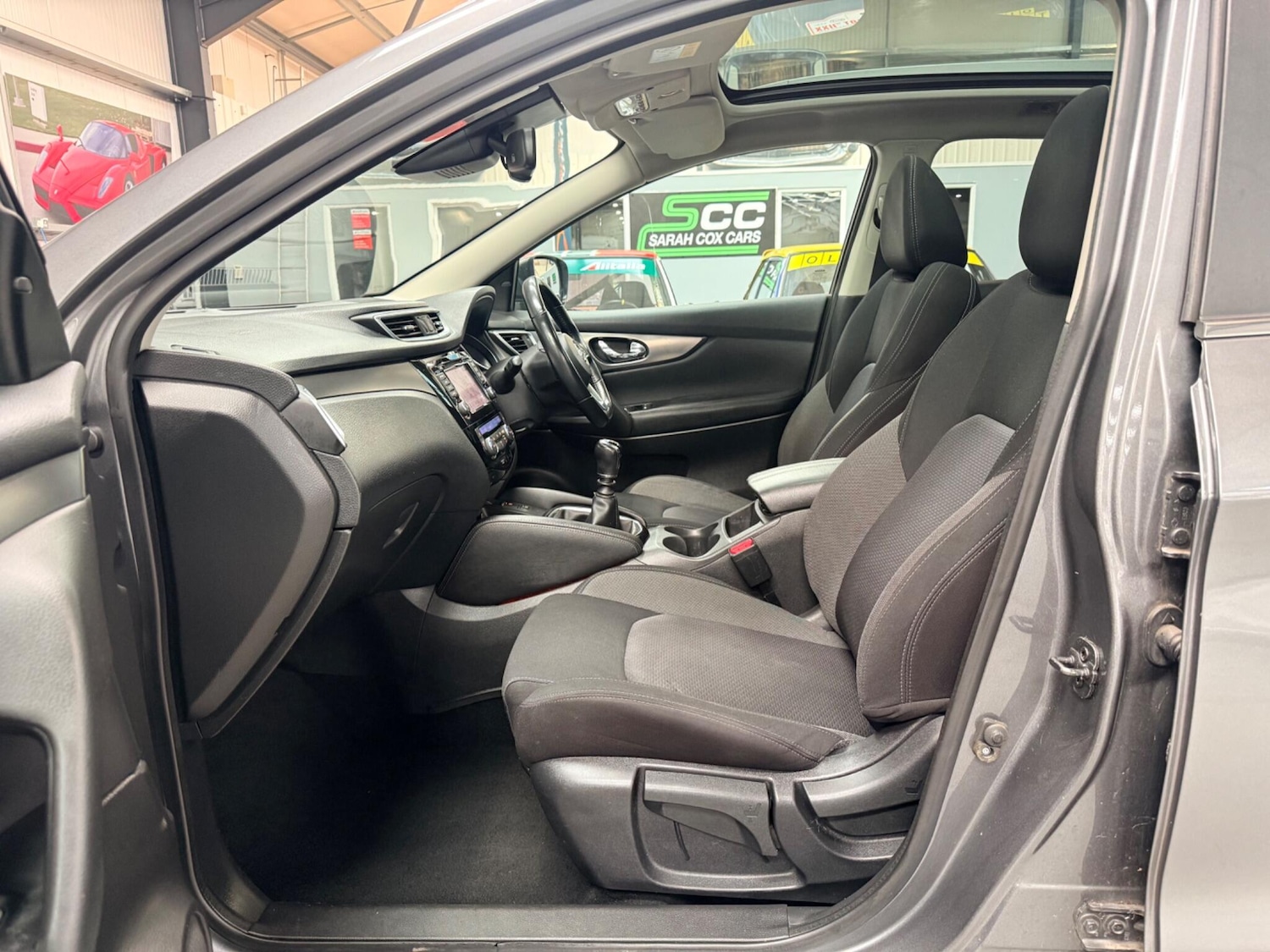 Used Nissan Qashqai 2018 for sale - 77768886: Photo 4