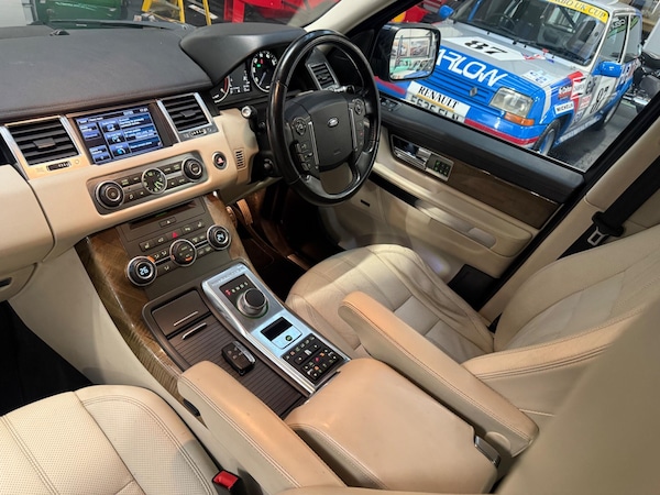 Used Land Rover Range Rover Sport 2012 for sale - 76307146: Photo 3