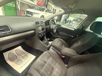 Used Volkswagen Golf 2010 for sale - 78384585: Photo